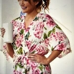 SHOW ME YOUR MUMU Bride Floral Robe Garden of Blooms One Size Belt Tie One Size